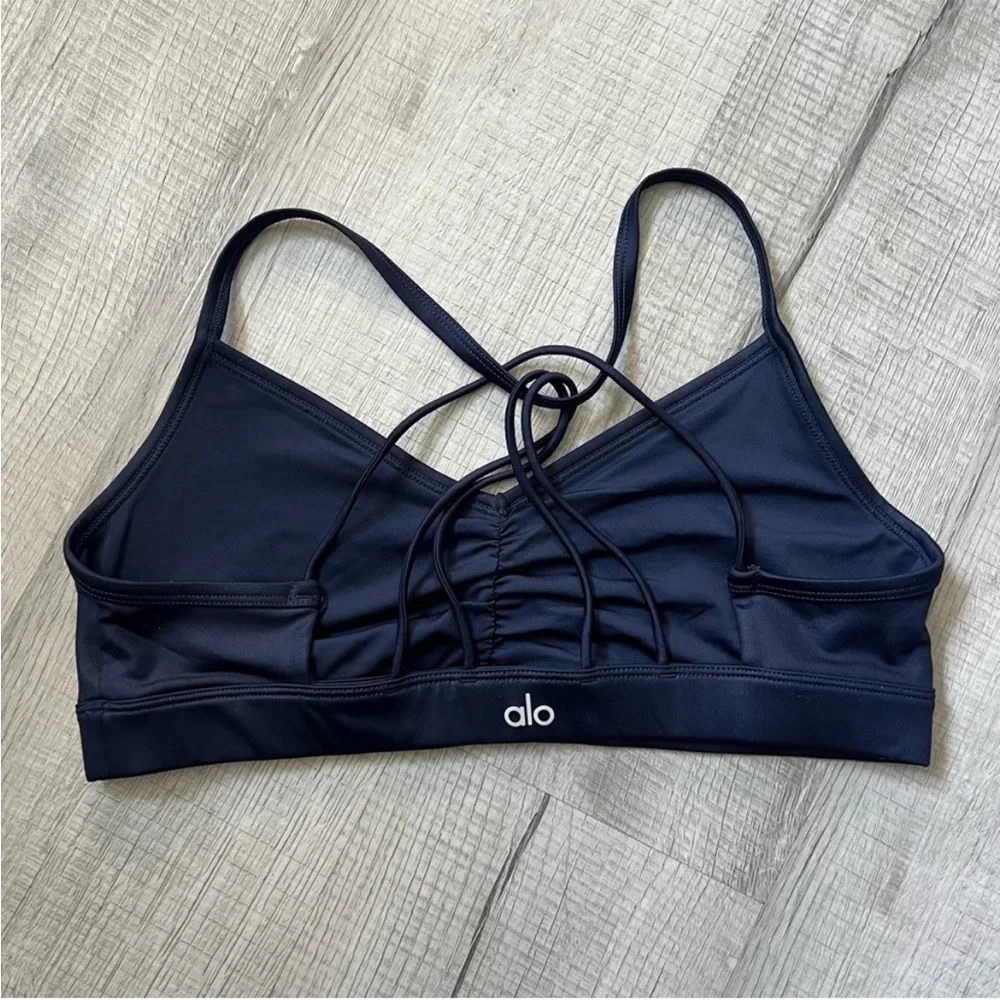 ALO Yoga Blue Sunny Strappy Sports Bra for Intimates NAVY GLOSS Size Large